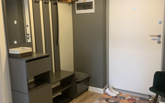 Dizaynerskaya Yevro Dvushka V Vatutinkakh Flat