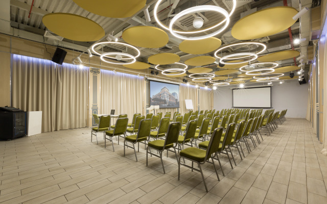 Nesterov Plaza Hotel