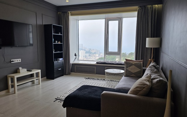 Апартаменты с видом на город и море