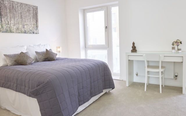 Campbell Park Serviced Properties - Shortstay MK Apartments