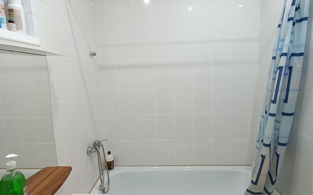 2kh Komnatnaya V Tsentre Yaroslavlya Flat