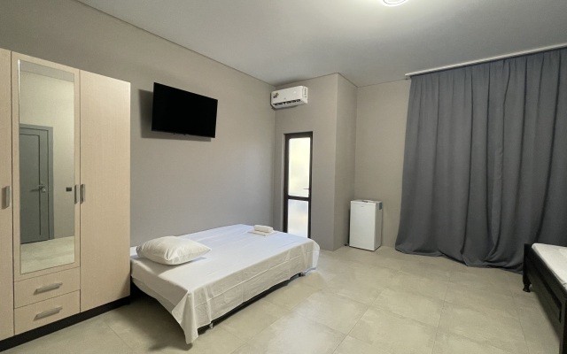 Maximus Private House