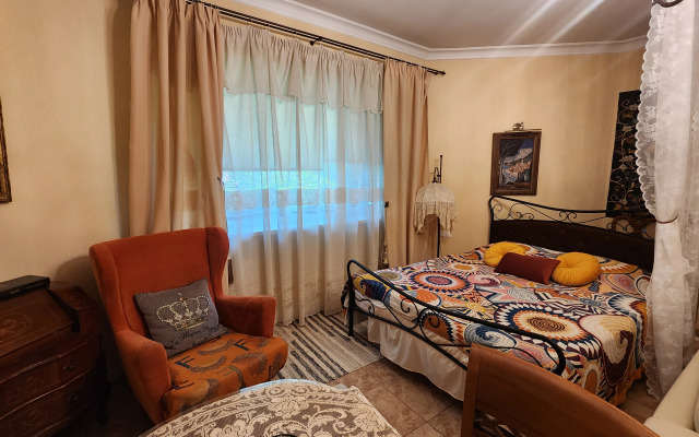 Апартаменты Амалиенау-Адальберт с камином