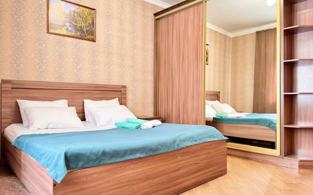Elbrusskaya 19/2 Flat