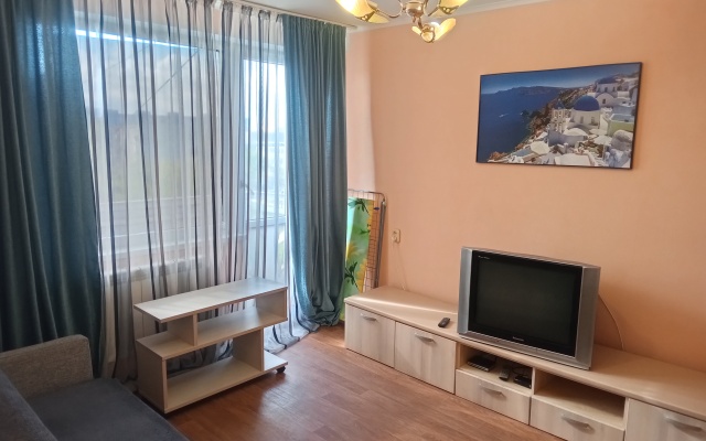 Apartamentyi Druzhbyi 18