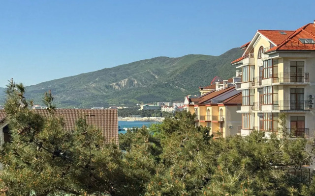 Prostornaya Ryadom s Morem Flat