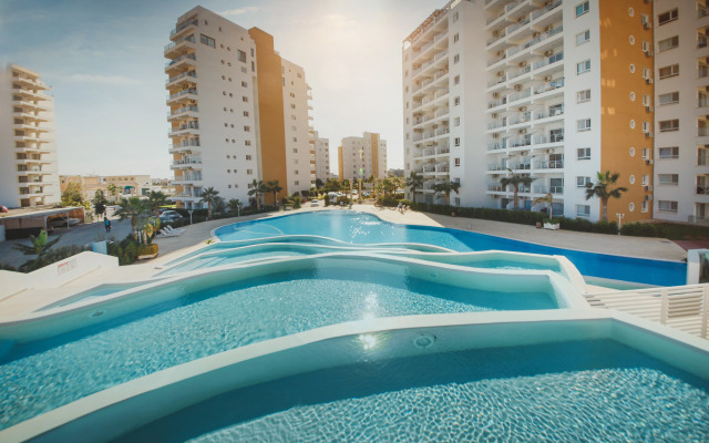 S Odnoy Spalney v Zhk Tsezar Rezort Apartments
