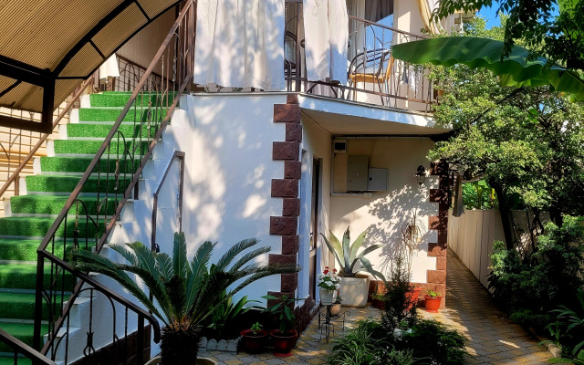 Olimpiya 2 Guest house