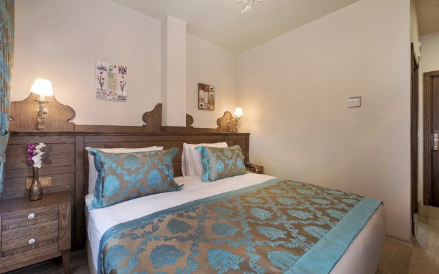 Perapolis Hotel