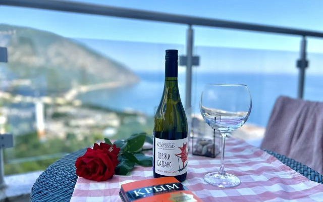 Апартаменты на Ялтинской 12А ЖК «Шато Лувр»