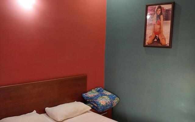 Happiness Guest House