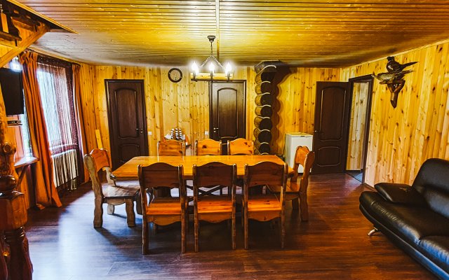 Baza Otdykha Family House