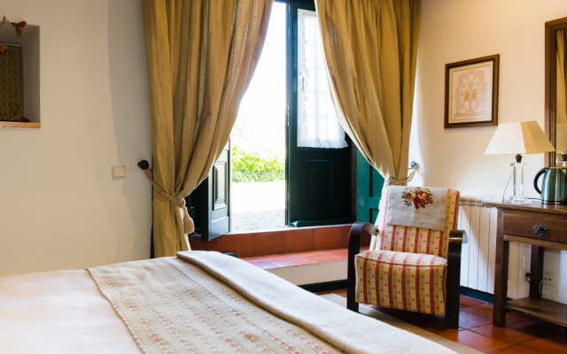 Отель Замок Casa de Santa Ana de Beira