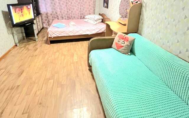 Apartments na Amurskom Bulvare 19A