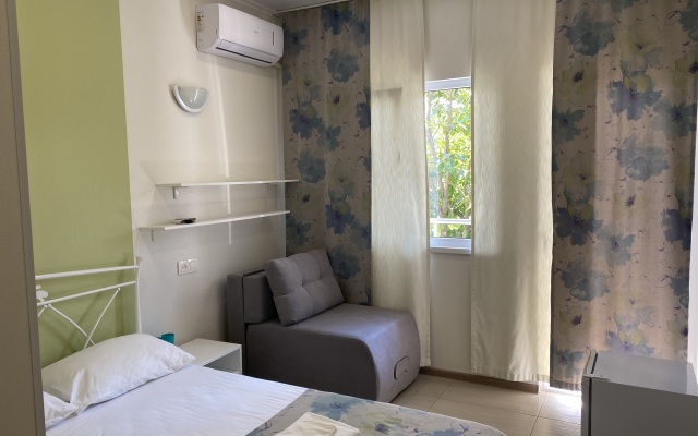 Alisa Guest House