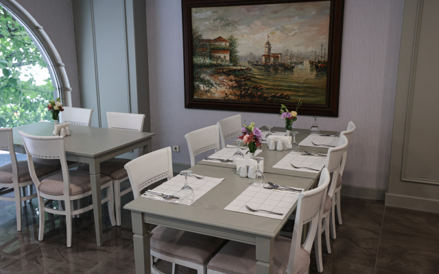 Nova Plaza Orion Hotel