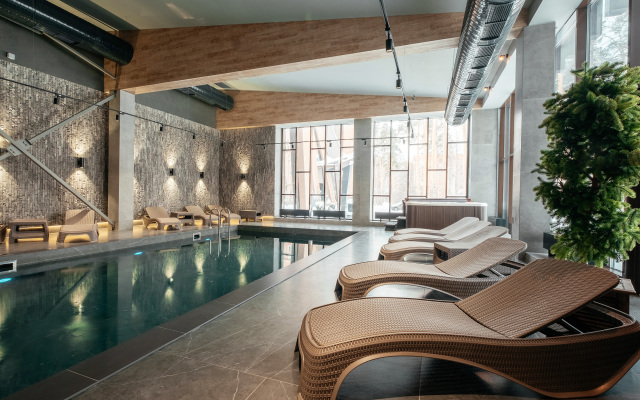 ELOVOE  Scandinavian Park-Hotel