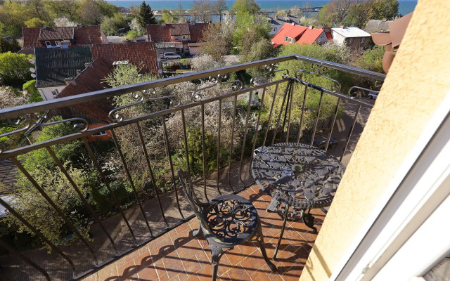 Baltic Apart & Naberezhnaya Provence Apartments