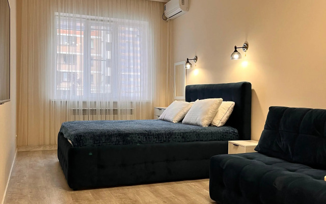 Na Moskovsom Bulvare Flat