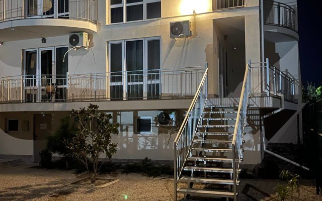 The SOFI Family House Mini-hotel