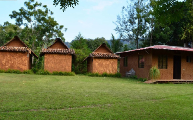 Campamento Río Salvaje Rotamundos Hotel