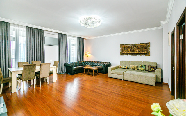 Апартаменты Okean Lux Nizami Street