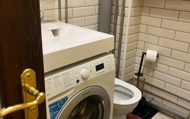 Апартаменты Логово Румс Шестикомнатные