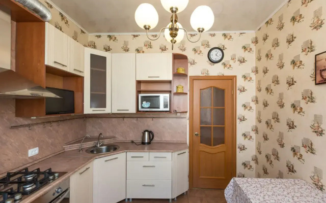 Квартира Типанова 16