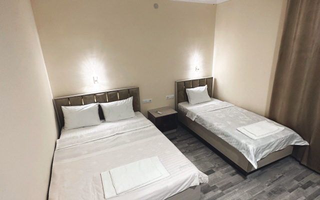 Marmar Hotel