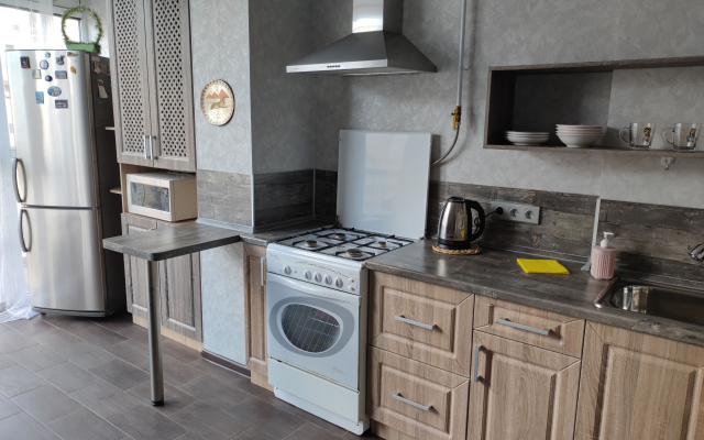 Raidas na Oranzhereynoy 22/2 Flat