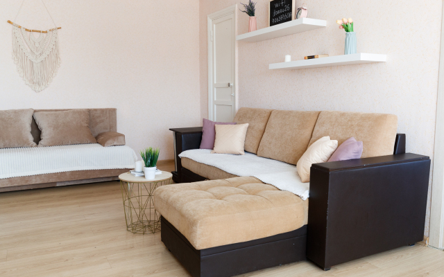 Просторная Двухкомнатная Квартира на 6 Гостей Проспект Октября 101 Театр Кукол