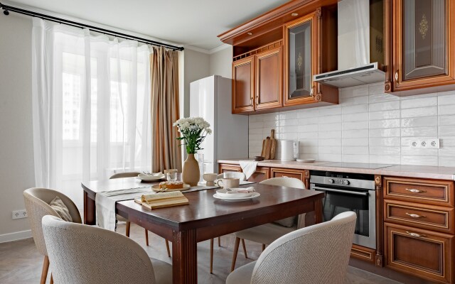 S dvumya konditsionerami i stilnym remontom Apartments