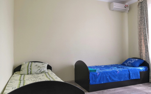 Квартира Уютный 2Комнатный Таунхаус с Джакузи