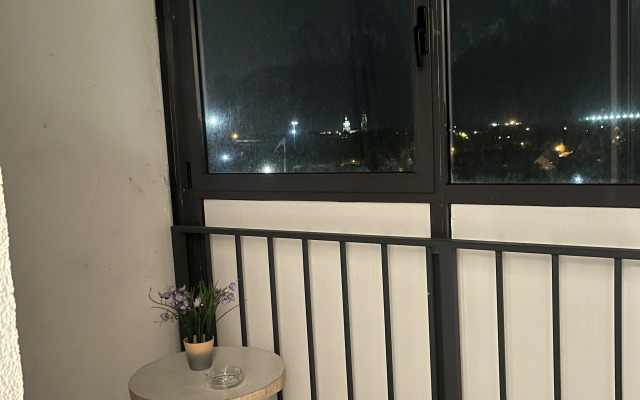 Studiya Flat