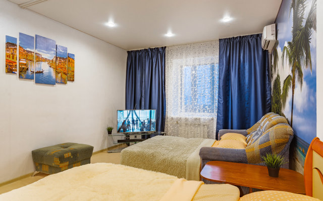 Уютные Апартаменты с Видом на реку Волгу (ул. 5 просека д.101)