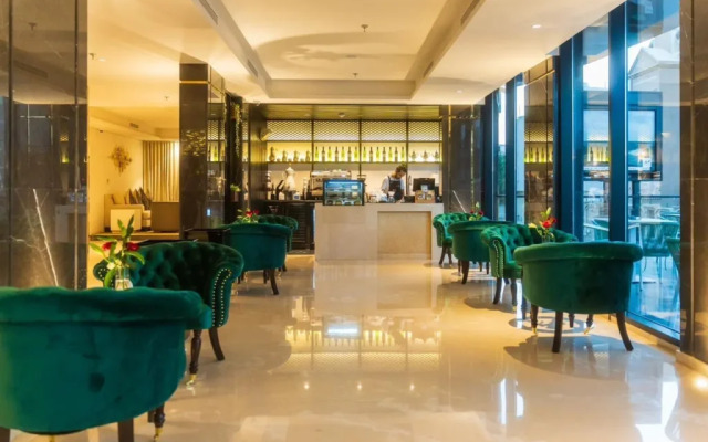 Отель Royal Diamond