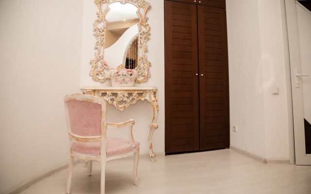 Integral Hotel