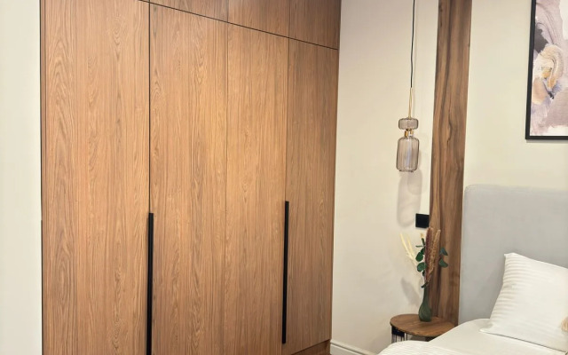 Апартаменты  однокомнатные у набережной в Центре Города