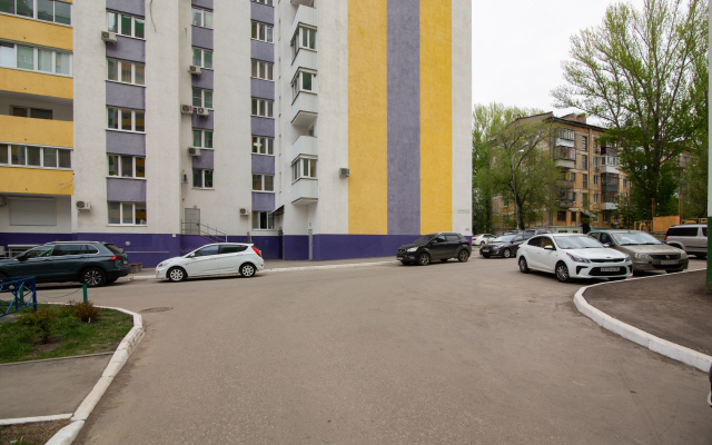 Aparts Pro Komfortnaya studiya v geograficheskom centre po ul. Eroshevskogo Flat