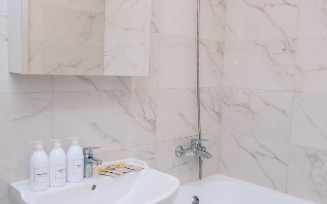 Апартаменты Студия на 2 гостя Орджоникидзе 19/2