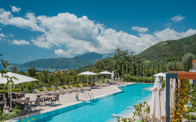 Montenegro Lodge Apartments