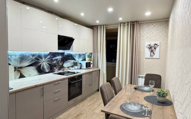 Апартаменты Просторная студия с дизайнерским ремонтом