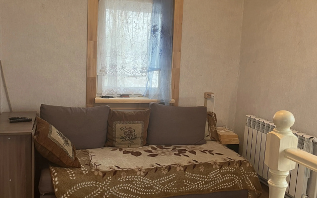 Частный дом Дом с красивым закатом
