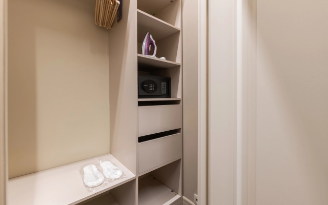 Квартира Бизнес Студия КВАРТ НЕВСКИЙ