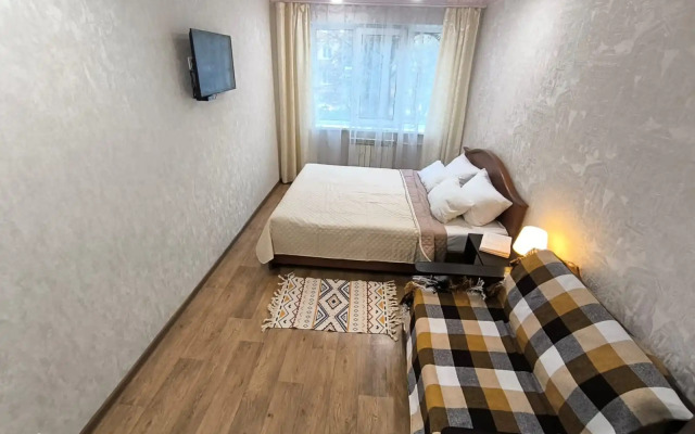 Апартаменты Октябрьской революции