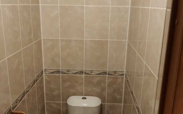 Apartamenty Uyutnaya 2-Kh Komn. Kvartira Nedaleko Ot Tsentra I Metro