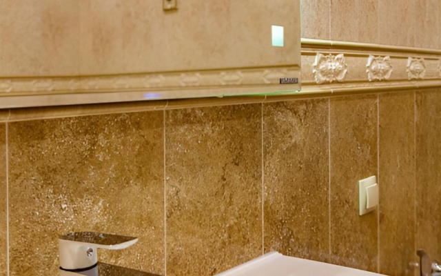 Апартаменты Elite в центре рядом с парком апарт-отель "Вернисаж"