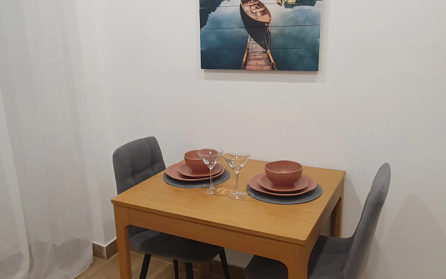 Beliy Sokol Flat