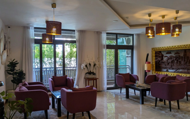 Отель Jaya Suites Hotel