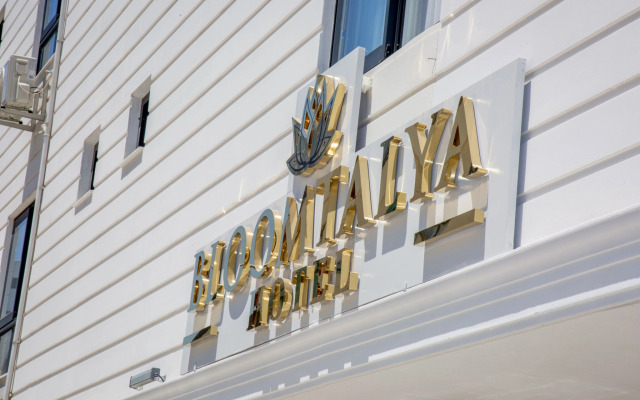 BLOOMTALYA Hotel